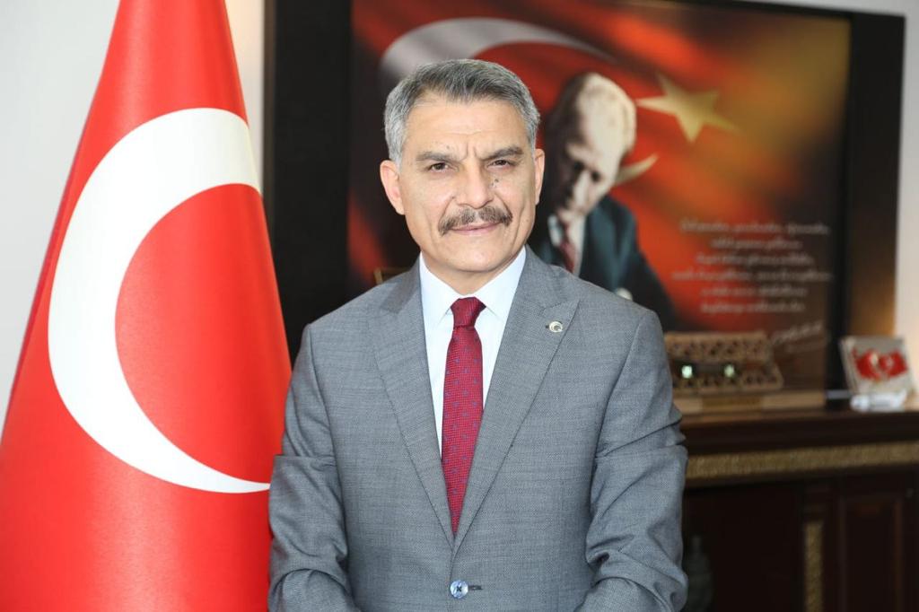 Valimiz Sayın Mehmet Ali Özkan'ın  23 Nisan Ulusal Egemenlik ve Çocuk Bayramı Mesajı